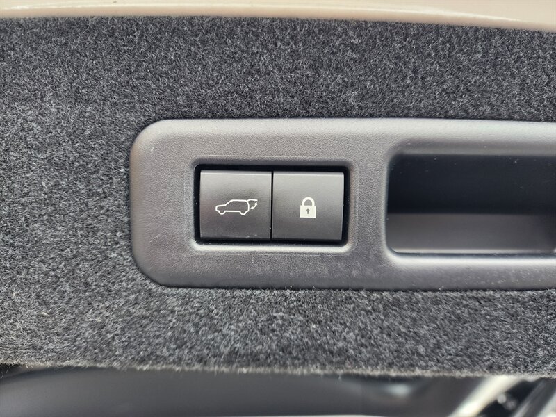 Used 2021 Lexus RX 450hL AWD w/ Premium Package image 20