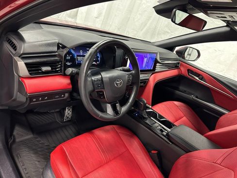 Used 2025 Toyota Camry XSE image 15