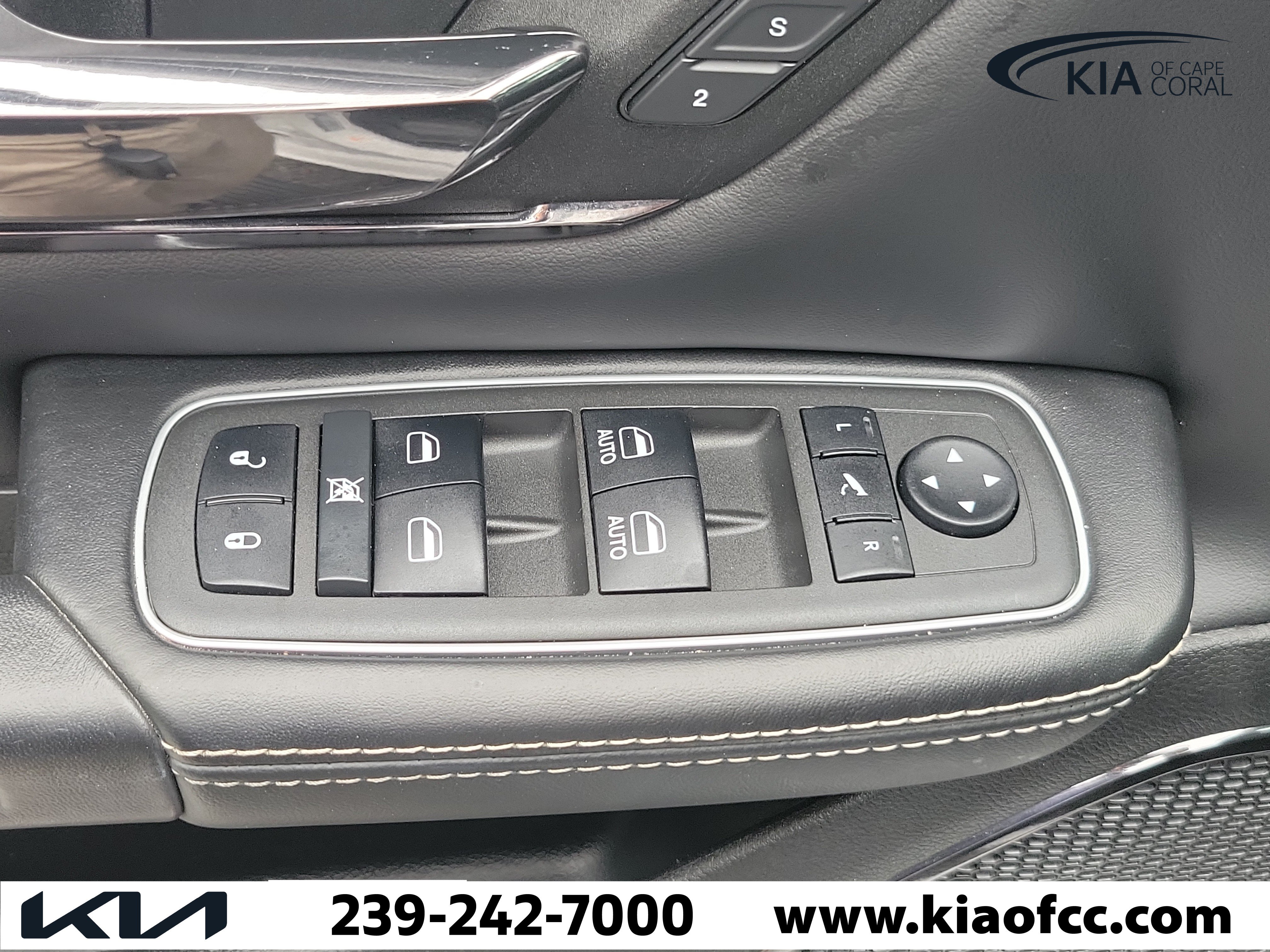 Used 2022 RAM 1500 Limited w/ Body Color Bumper Group AWD/4WD image 23