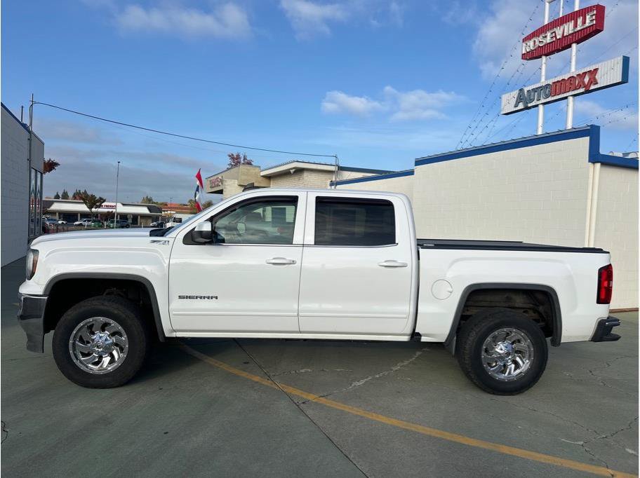Used 2016 GMC Sierra 1500 SLE w/ SLE Value Package AWD/4WD image 12