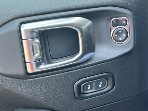 New 2025 Jeep Wrangler Sahara image 22