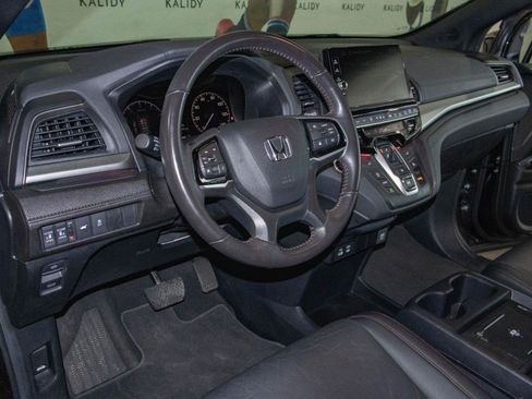 Used 2025 Honda Odyssey Sport-L image 5