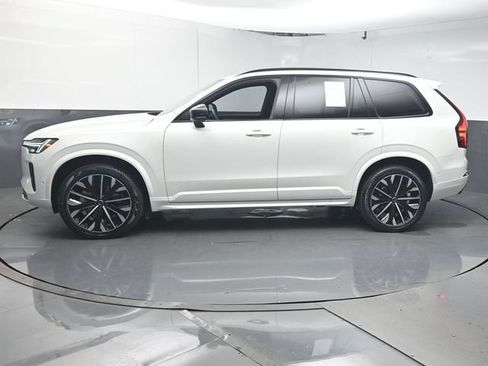 Certified 2026 Volvo XC90 B6 Ultra w/ Protection Package Premier AWD/4WD image 5