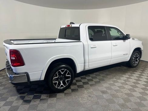 Certified 2025 RAM 1500 Laramie AWD/4WD image 11