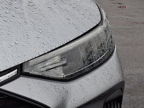 Certified 2024 Ford Escape Active w/ Cold Weather Package image 9