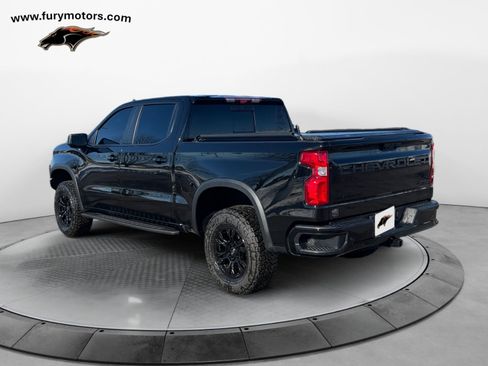 Used 2024 Chevrolet Silverado 1500 ZR2 w/ Technology Package image 5