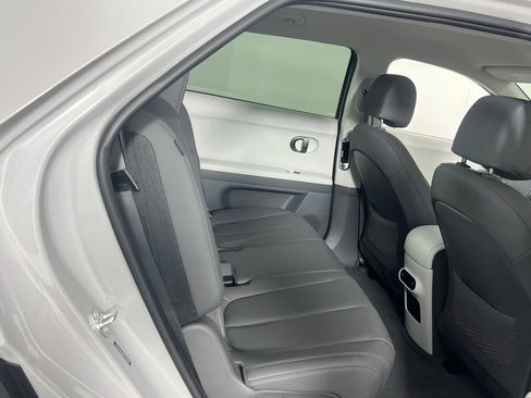 Used 2025 Hyundai Ioniq 5 SEL image 30