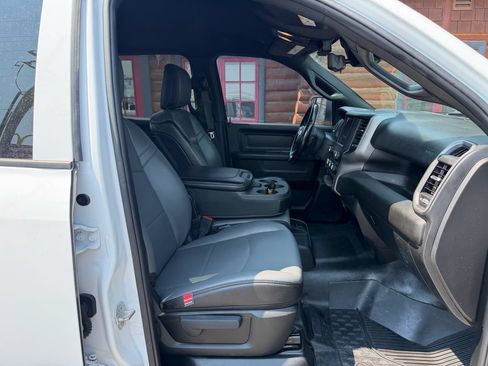 Used 2022 RAM 2500 Tradesman w/ Safety Group AWD/4WD image 28