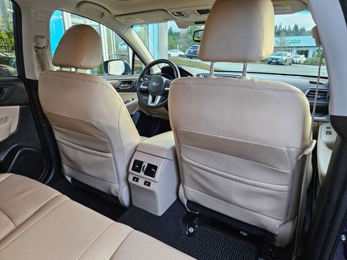 Used 2016 Subaru Outback 2.5i Limited image 14