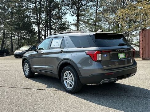New 2026 Ford Explorer Active image 5