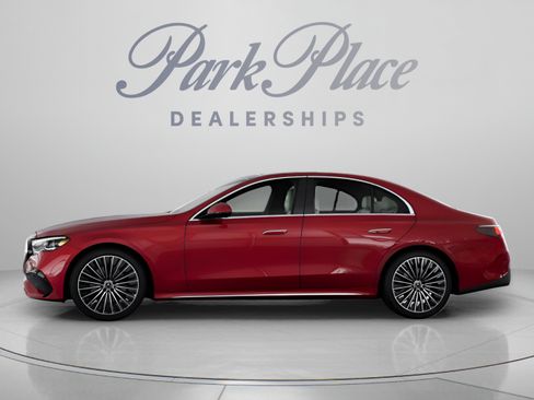 Used 2026 Mercedes-Benz E 350 Sedan image 10