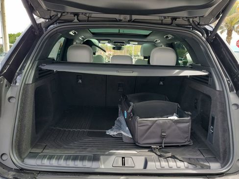 New 2026 Land Rover Range Rover Sport SE image 11