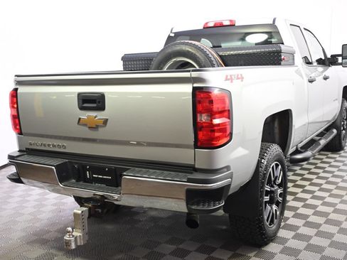 Used 2018 Chevrolet Silverado 2500 W/T w/ WT Fleet Convenience Package AWD/4WD image 5