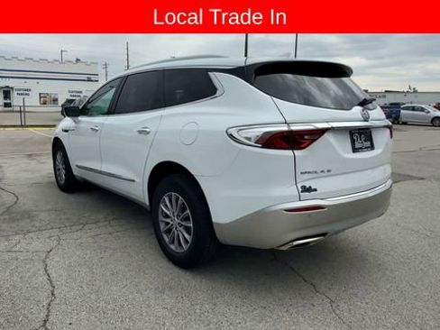 Used 2024 Buick Enclave Essence w/ Technology Package FWD image 6