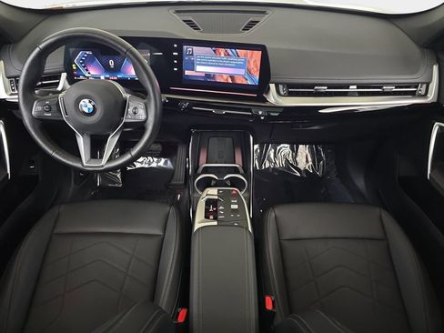 Used 2025 BMW X1 xDrive28i AWD/4WD image 12