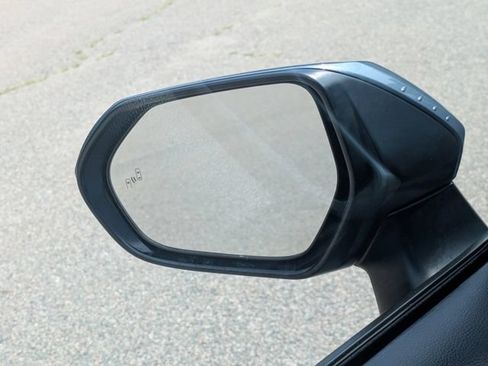 Used 2026 Toyota Corolla SE FWD image 29