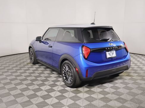 Certified 2025 MINI Cooper S image 7