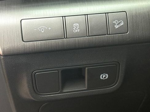 New 2027 Hyundai Kona SE FWD image 23