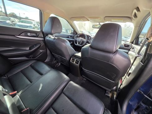 Used 2018 Nissan Maxima 3.5 SV image 10