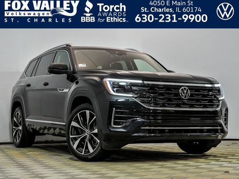 Certified 2025 Volkswagen Atlas SEL Premium R-Line image 1