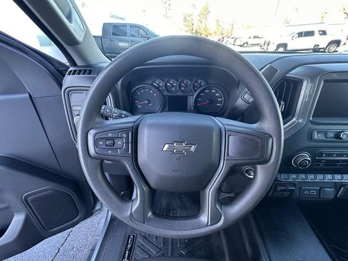 Used 2024 Chevrolet Silverado 1500 Custom w/ Dark Appearance Package image 15