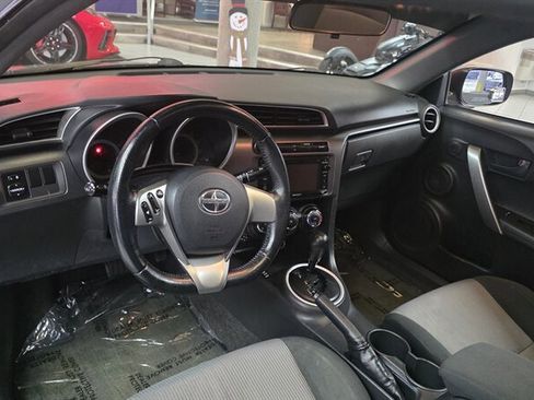 Used 2014 Scion tC image 11