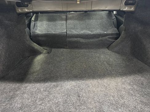 Used 2017 Toyota Corolla LE FWD image 33