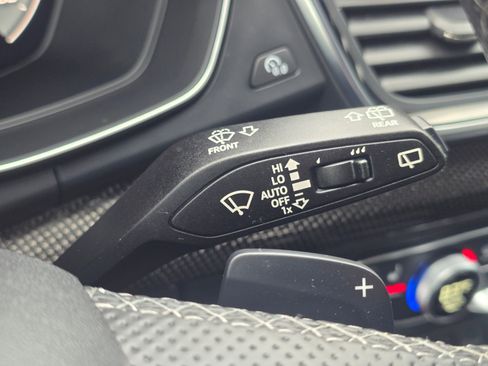 Used 2023 Audi SQ5 Premium Plus w/ Premium Plus Package image 41