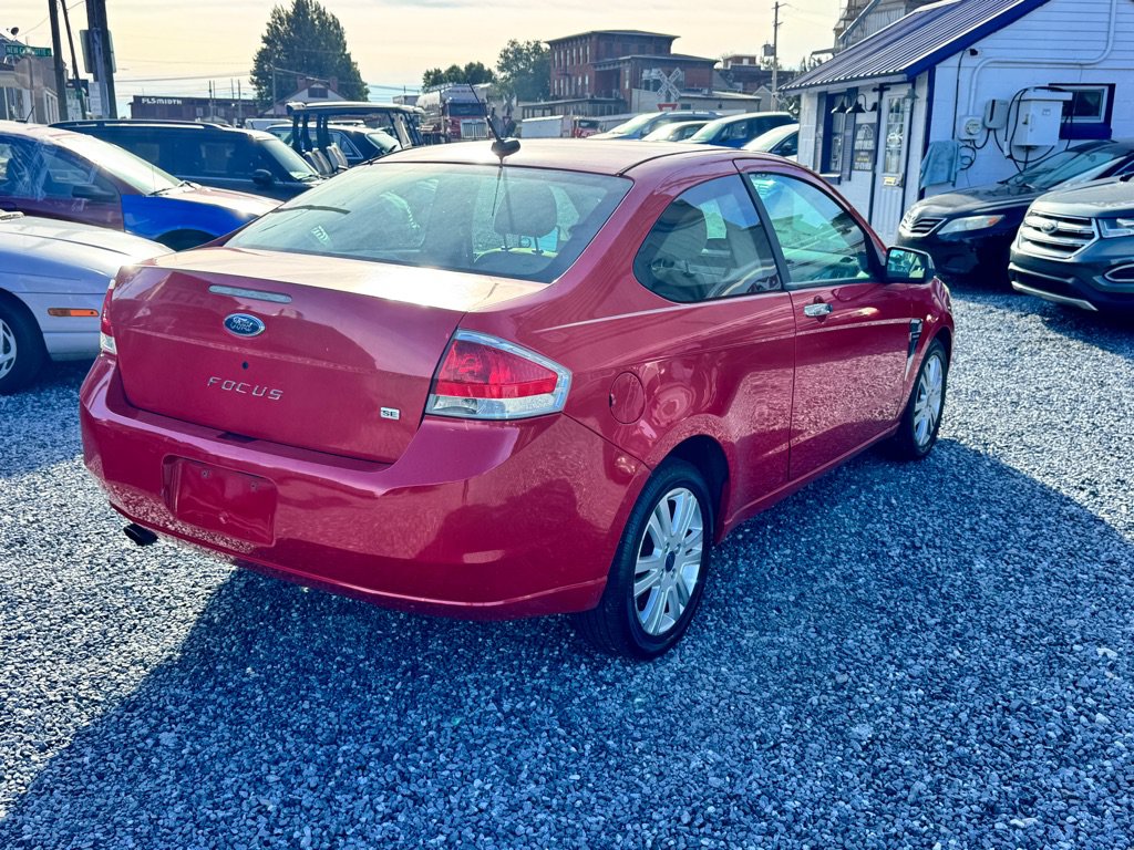 Used 2008 Ford Focus SE FWD image 5