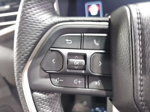 Used 2026 Toyota Sequoia Limited AWD/4WD image 18