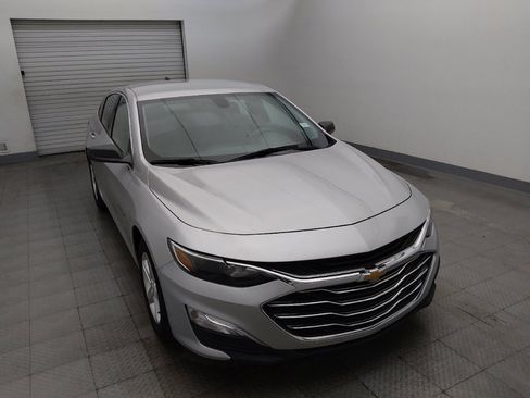 Used 2020 Chevrolet Malibu LS FWD image 14