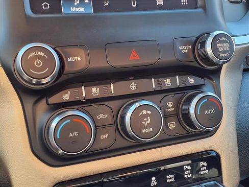 Used 2022 RAM 1500 Laramie image 16