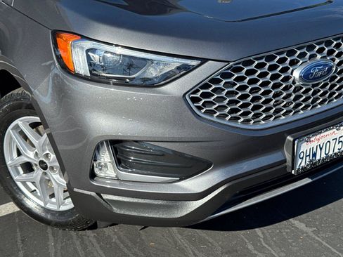 Used 2023 Ford Edge SEL w/ Convenience Package AWD/4WD image 3