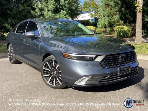 Used 2024 Honda Accord Touring image 1