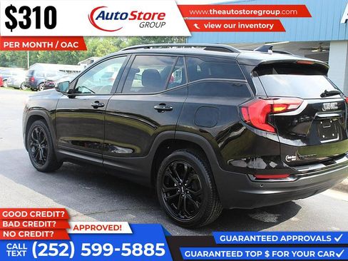 Used 2020 GMC Terrain SLE w/ Driver Convenience Package FWD image 8