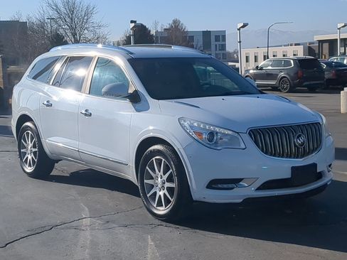 Used 2016 Buick Enclave Leather image 7