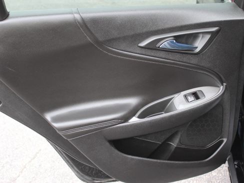 Used 2022 Chevrolet Malibu LT w/ Leather Package image 15