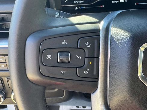 Used 2023 GMC Yukon SLT w/ SLT Luxury Package AWD/4WD image 20