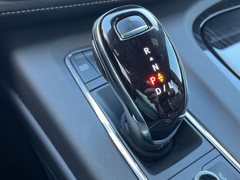 Used 2023 Cadillac Escalade Sport w/ LPO, ONYX Package image 20