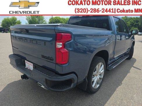 Used 2024 Chevrolet Silverado 1500 High Country w/ High Country Premium Package AWD/4WD image 7