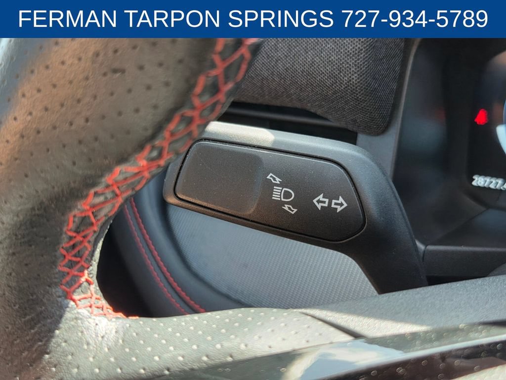 Used 2025 Ford Explorer ST-Line AWD/4WD image 29