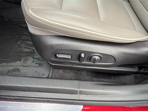 Used 2024 Buick Envista Avenir image 22
