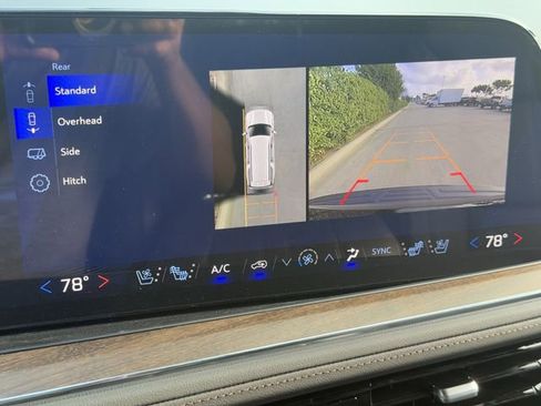 New 2026 Chevrolet Suburban High Country image 17