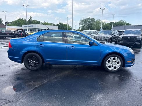 Used 2011 Ford Fusion SE FWD image 6
