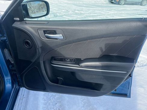 Used 2023 Dodge Charger SXT image 23