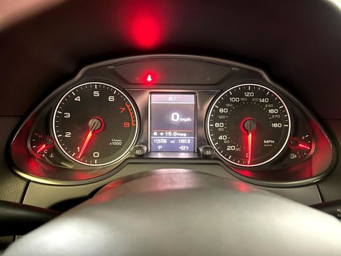 Used 2011 Audi Q5 2.0T Premium Plus image 30