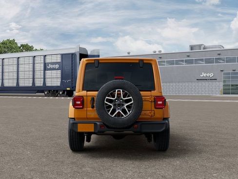 New 2026 Jeep Wrangler Unlimited Sahara AWD/4WD image 7