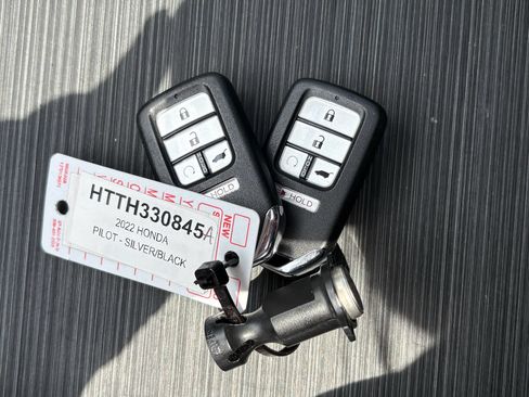 Certified 2022 Honda Pilot Touring image 40