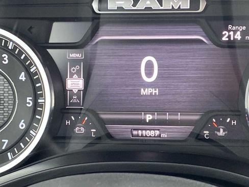 Certified 2025 RAM 1500 Laramie image 21