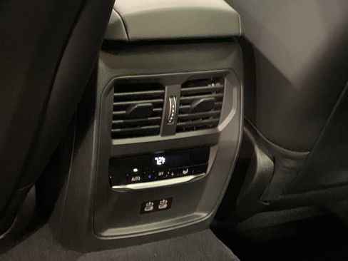 Used 2025 BMW 330i xDrive 330i xDrive w/ Convenience Package image 30